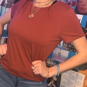 Semi-Form Fitted Tee